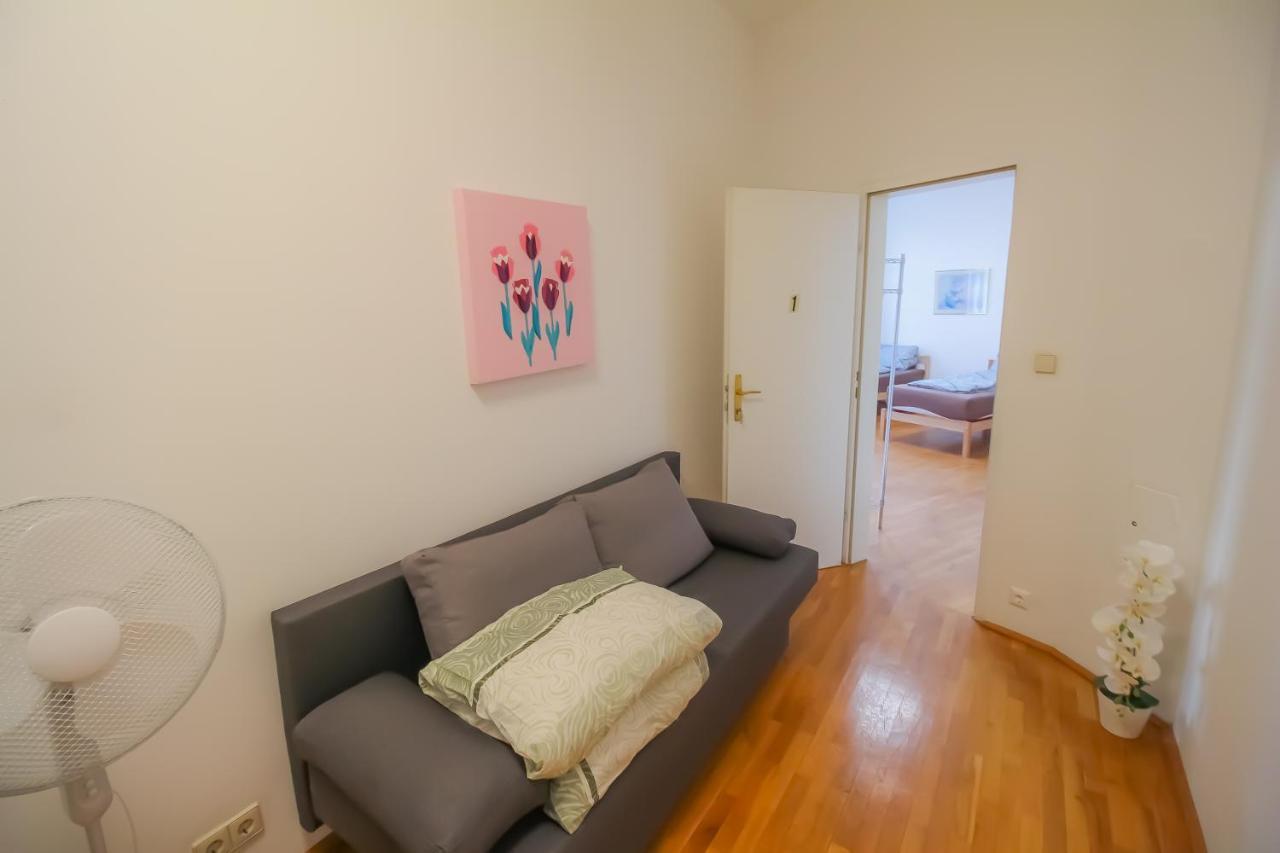 Family 3 Bedroom Apartment Lv7 Βιέννη Εξωτερικό φωτογραφία